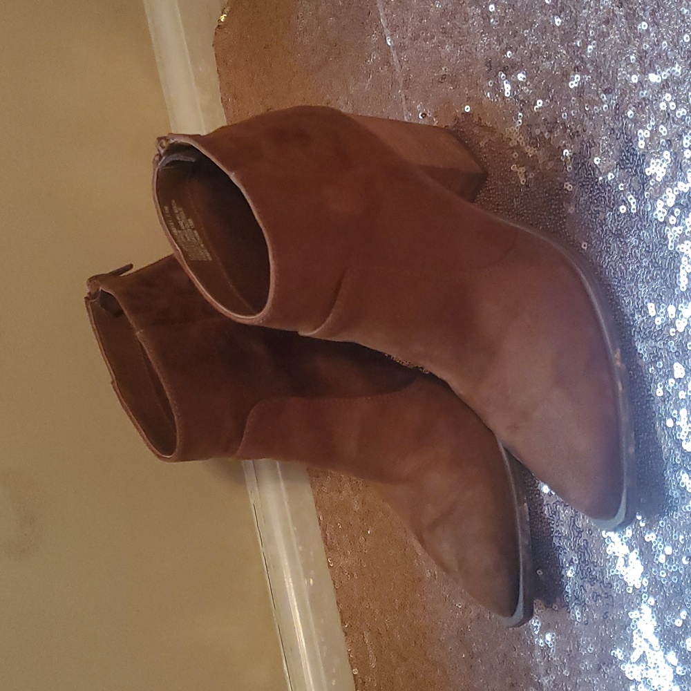 Steven Madden Cognac Ankle Boots